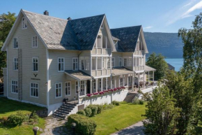 Visnes Hotel Stryn